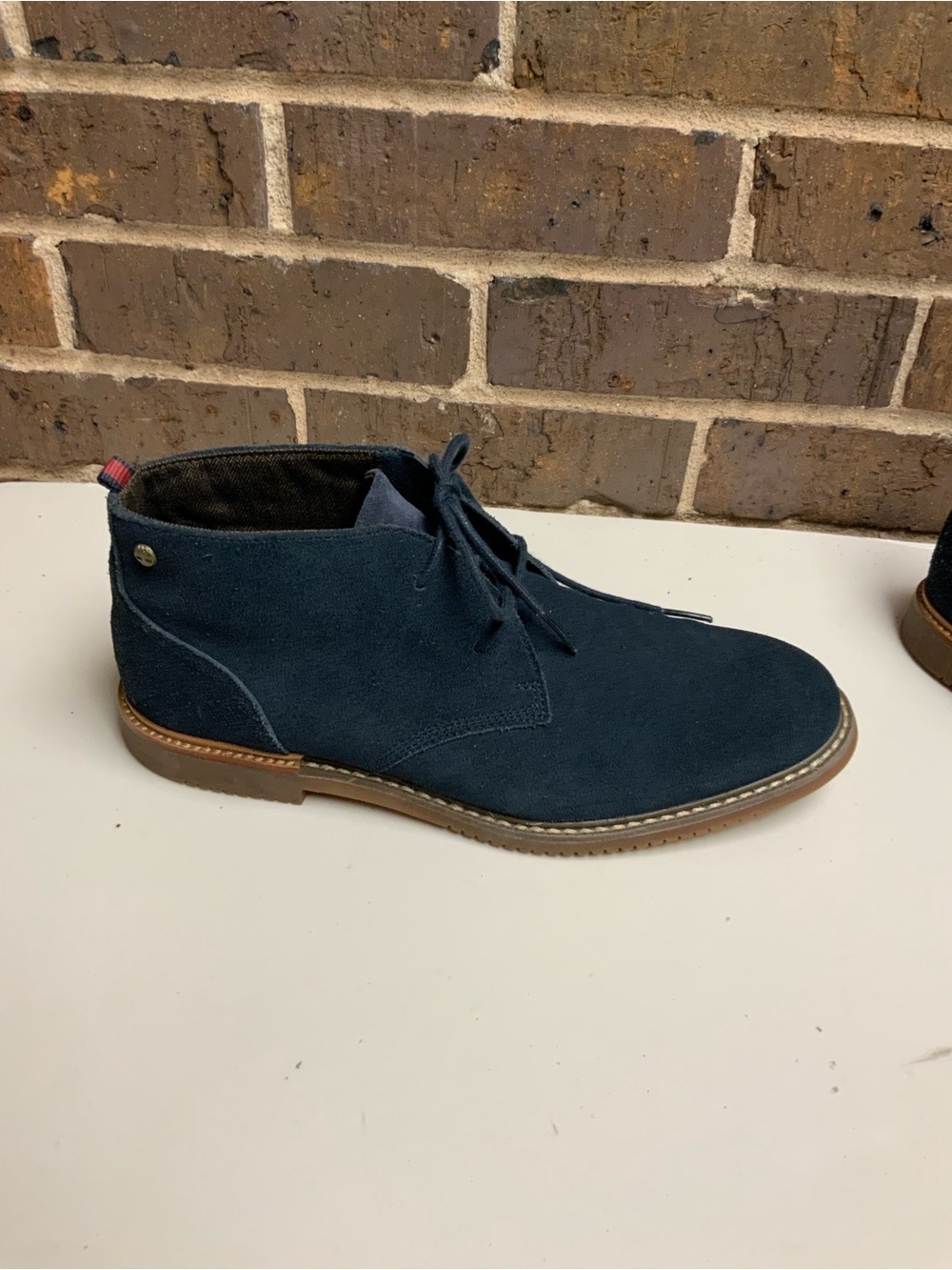 Navy Suede Chukka Boots - Stylish Lace-Up Men's Ankle Boots